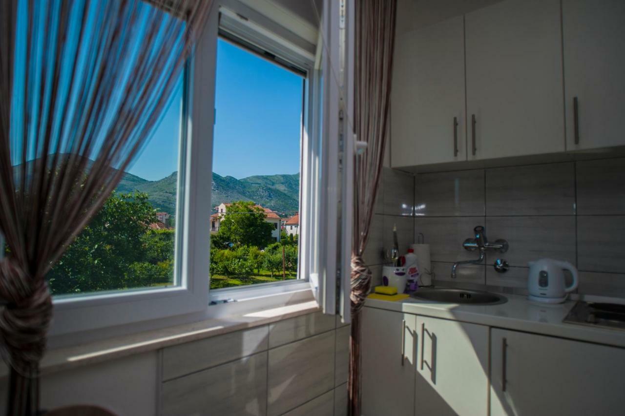 Guesthouse Buco 트레빈예 외부 사진
